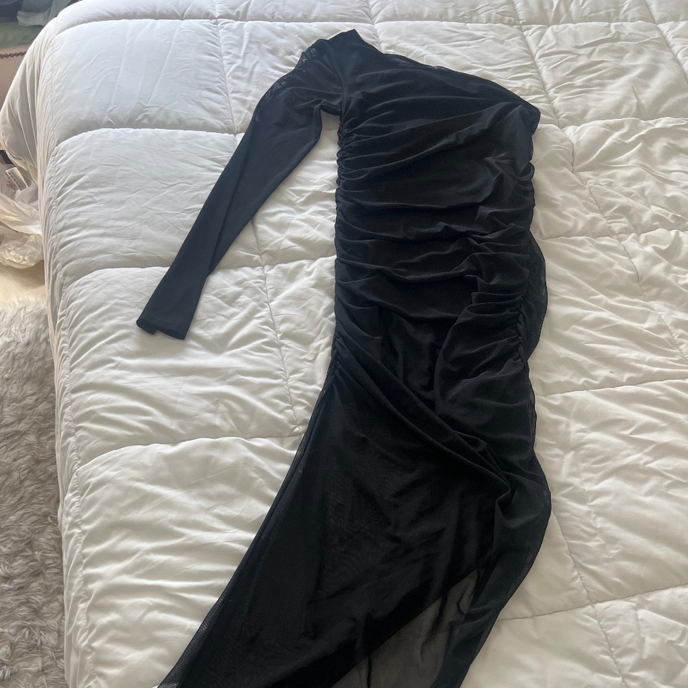 Mesh Zara asymmetrical 1 sleeve dress